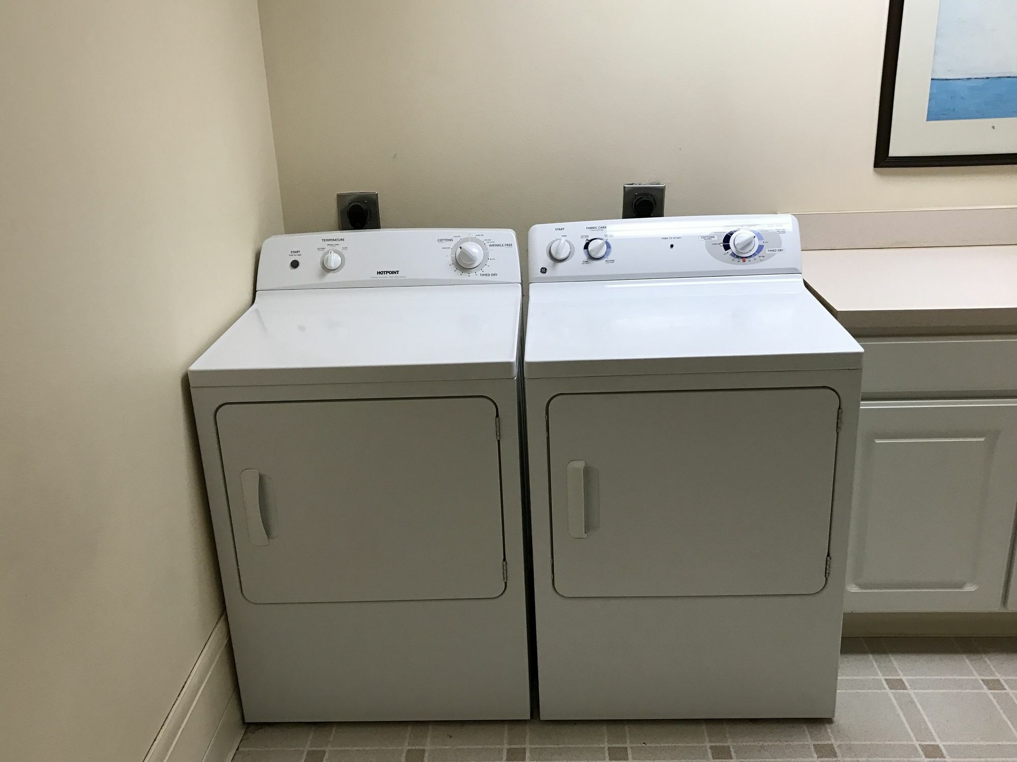 Cresthill Suites Suny University 奥尔巴尼 外观 照片